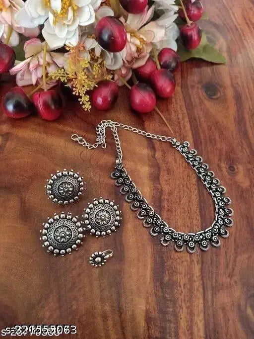 Women's Latest Design Silver Oxidised Necklace Contemporary Design Ethnic Choker Necklace Set with Nose Pin and Earrings